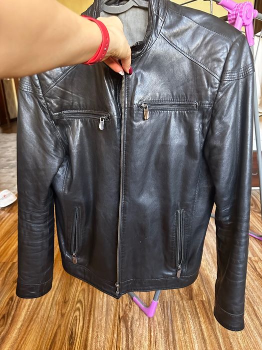 Натуральная кожаная куртка М