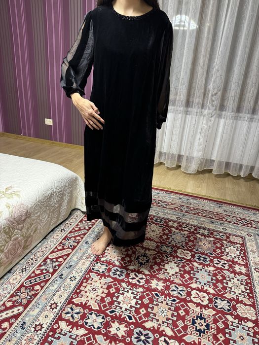 Королевский бархат, шикарное платье