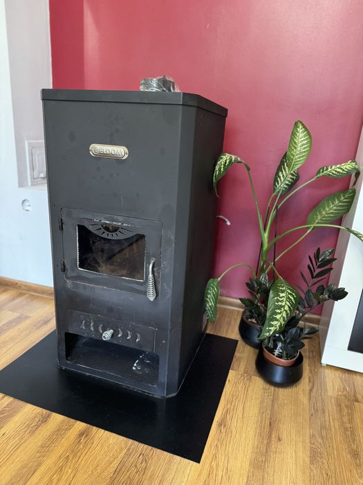 Камина ELDOM на дърва с водна риза, помпа, разширителен съд + радиатор