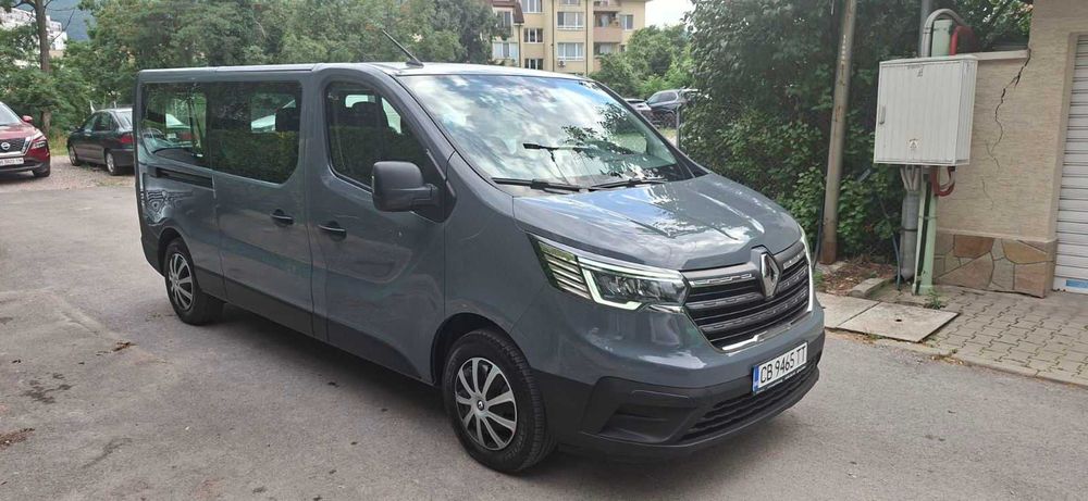 Пътнически бус под наем 8+1/Rent a van 8+1