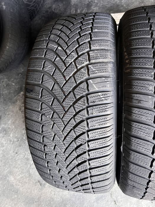 2 anvelope iarna 225/50/17 , Bridgestone , DOT 2023 !