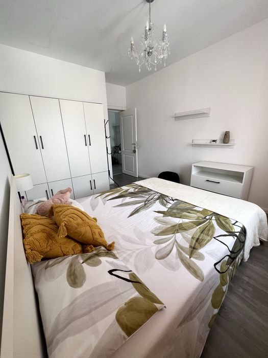 Apartament cu doua camere si loc de parcare