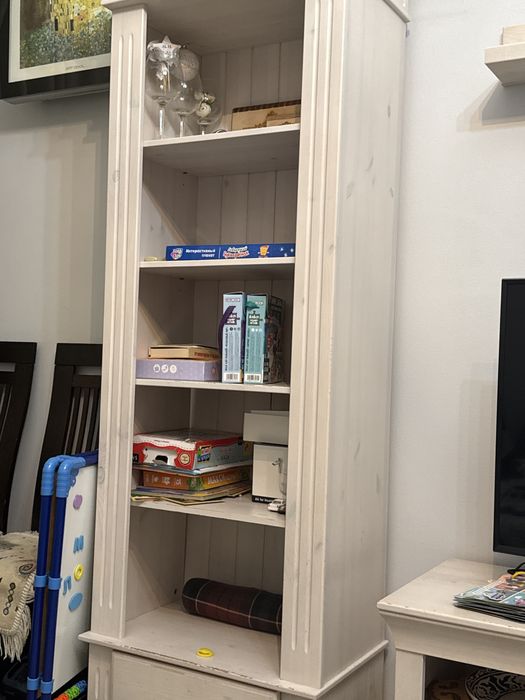 Шкафы с телевизионым столиком