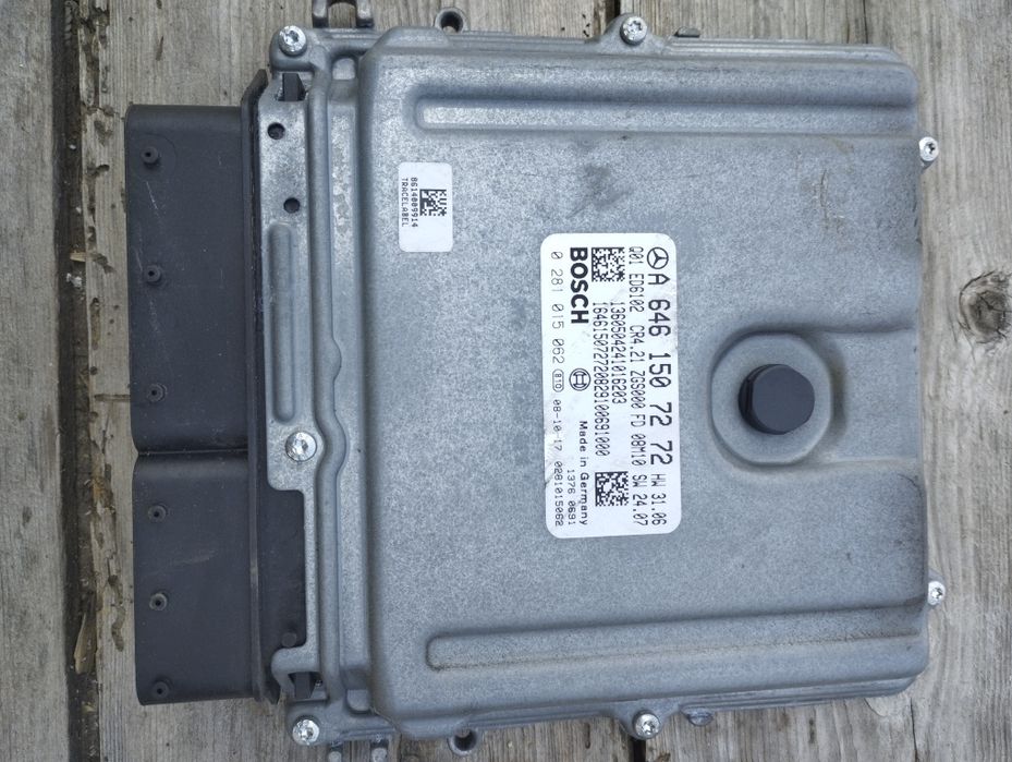 ECU за Mercedes Vito 2.2 / w639