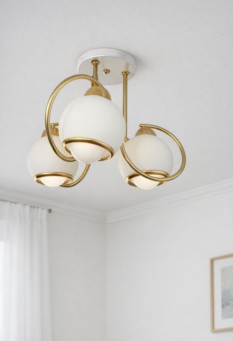 Люстра янги паталочные трайноой красивые лед