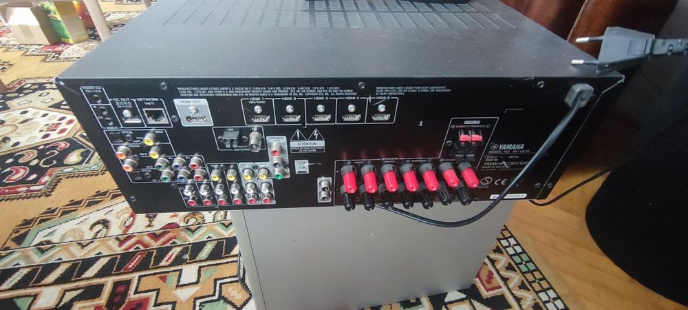 Sistem Home Cinema complet Yamaha RX-V675 + Canton + boxe mari 30 cm