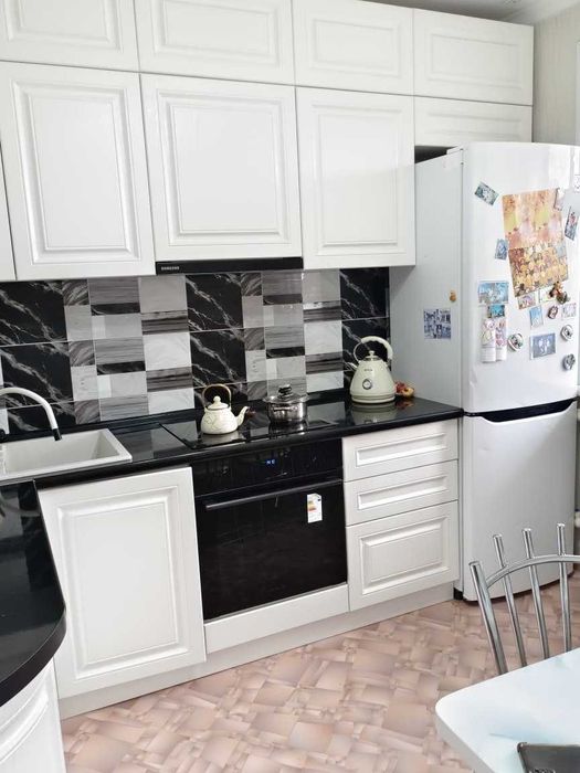 V Срочно продам 3 комнатную  У/П квартиру