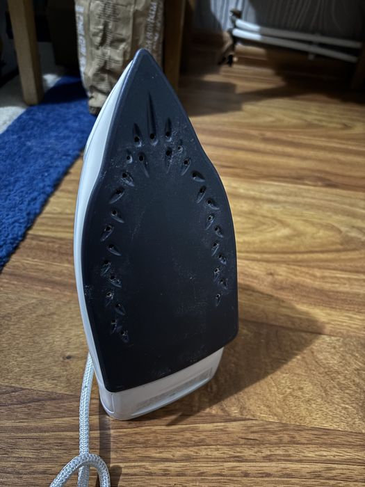 Fier de calcat Philips