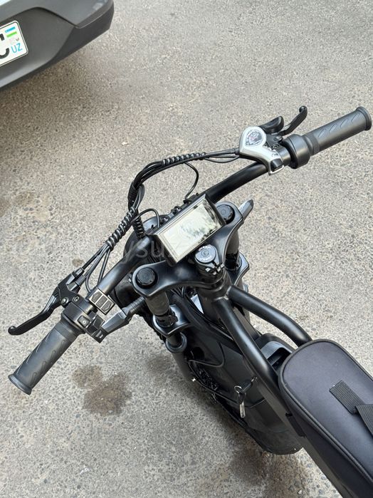 Гибридный электровелосипед Skillmax Fat Bike 48V 15Ah до 160 км
