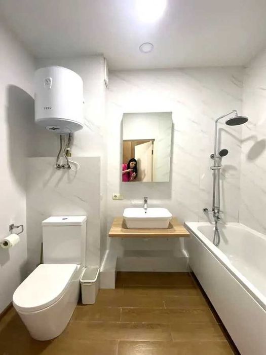 Дава се под наем Двустаен апартамент в София, Център - 56 кв.м за 397.8 € - Снимка #2