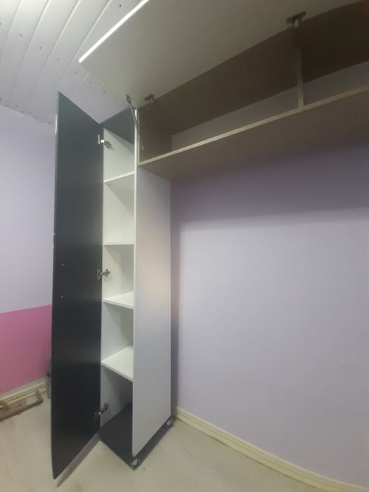 Vand mobila pentru copii, adolescenți  sau camera de zi
