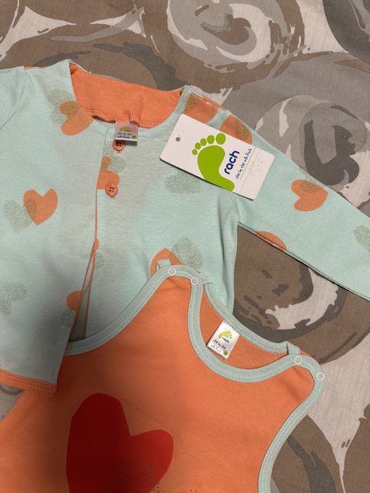 Нов комплект за бебе от 2 части Rach ромпър и връхно