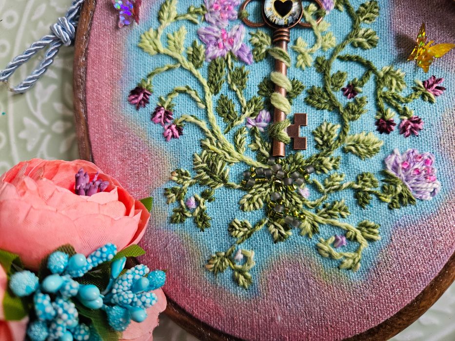 Broderie mixed media art Key to Love Garden