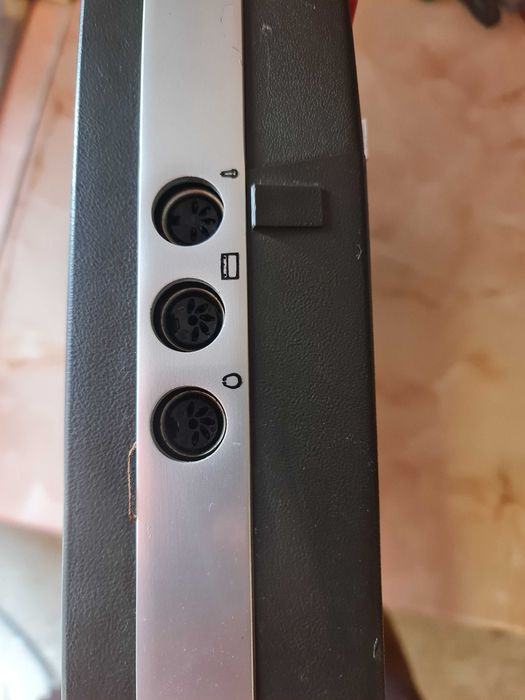 Magnetofon portabil Telefunken colectie