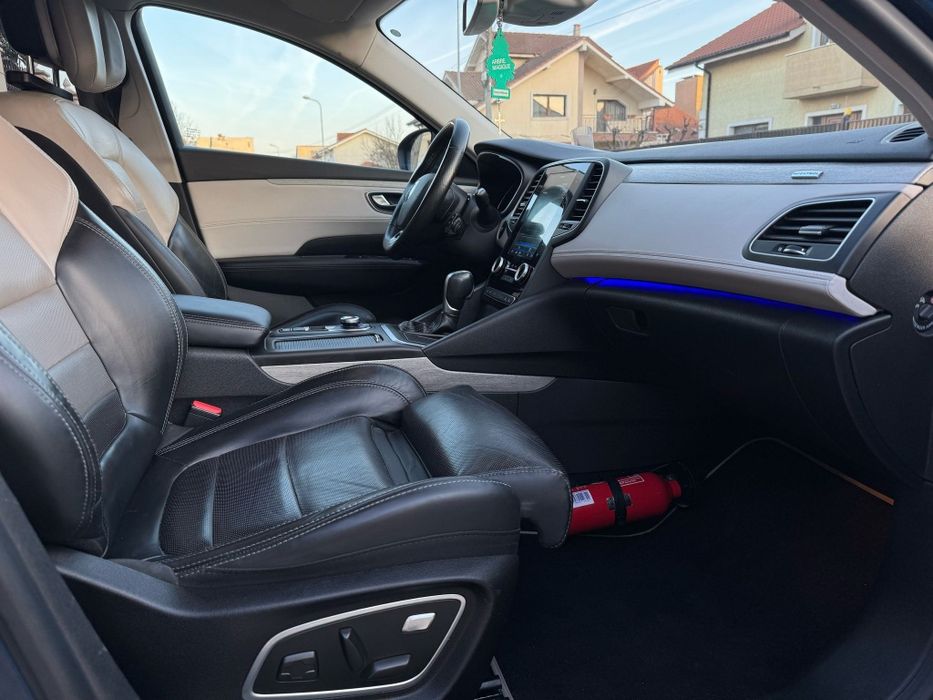 Renault Talisman Initiale Paris
