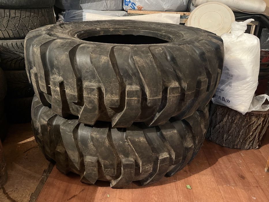 продам шины на 2х куб погрузчик