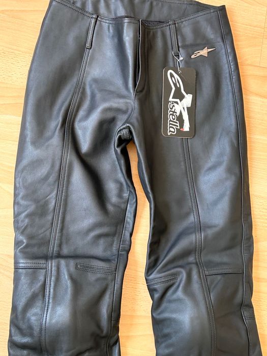 Два нови кожени дамски мото  панталона Alpine Stars