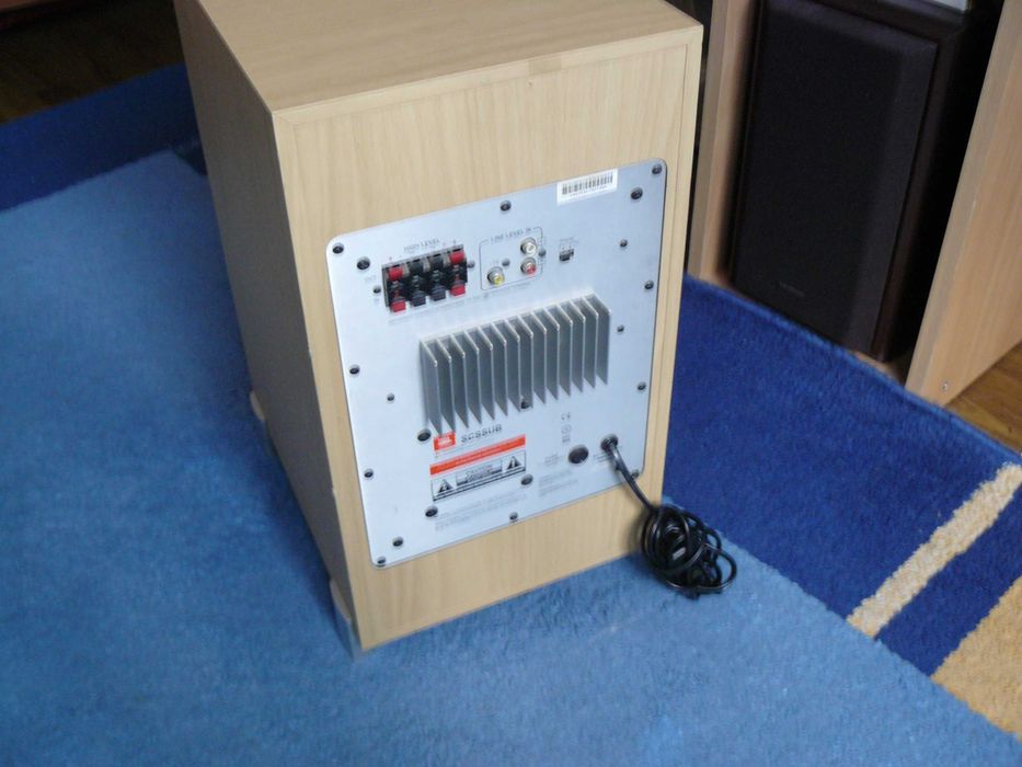 Subwoofer pt muzica Jbl SCS