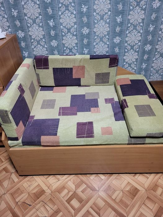 б/у раскладной диван и комод, самовывоз