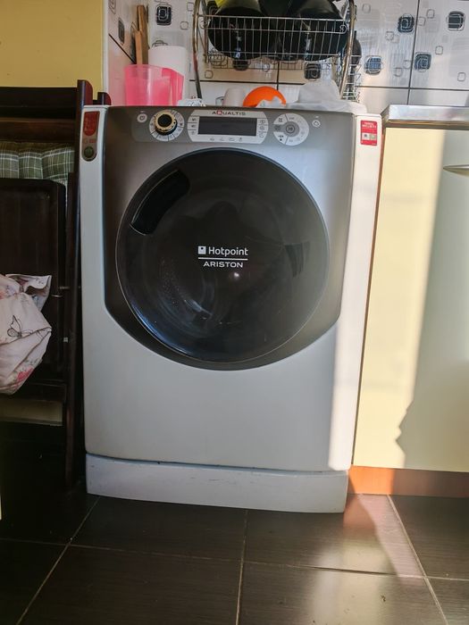 Обзаведен апартамент с 2 климатика – съдомиялна– 300 €