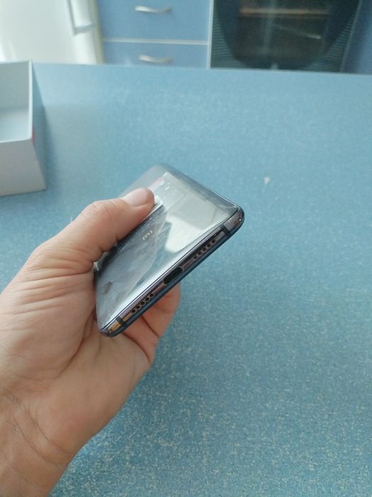 Смартфон Xiaomi MI9