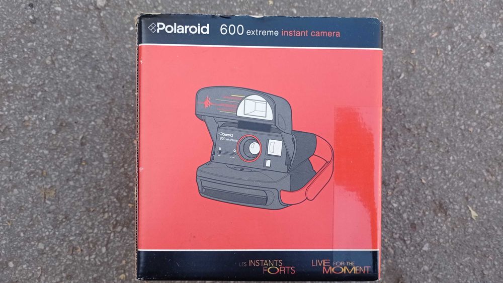 Фотоапарат за моментни снимки Polaroid 600 Extreme