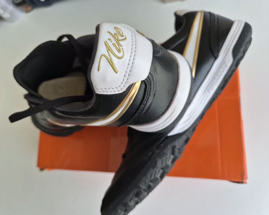 Футболни обувки Nike Tiempo Ligera Pro TF