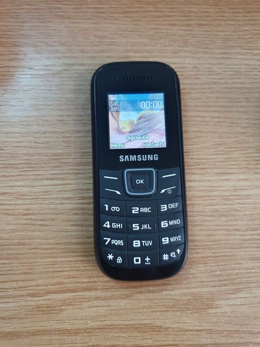 Samsung GTE 1200 lcd color perfect functional taste butoane