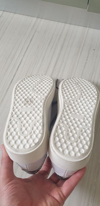 Lio Jo Leather Sneakers 39/25см ОРИГИНАЛ НОВО Дамски Кецове от  Ест ко