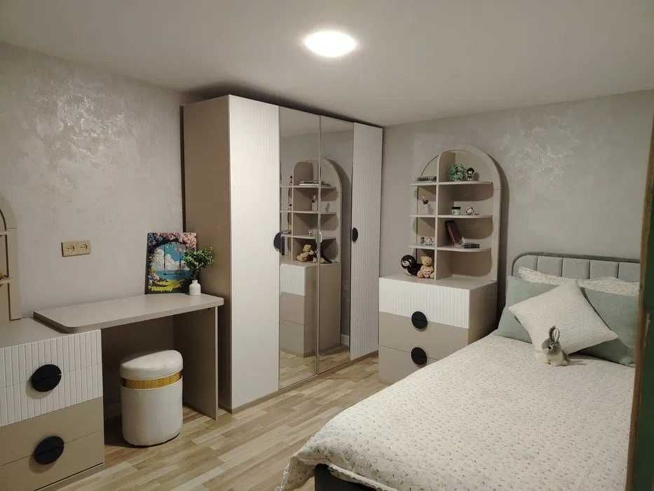 Ориентир: Самарканд дарвоза, Новза махалля 87м2 евро 4 комнаты;