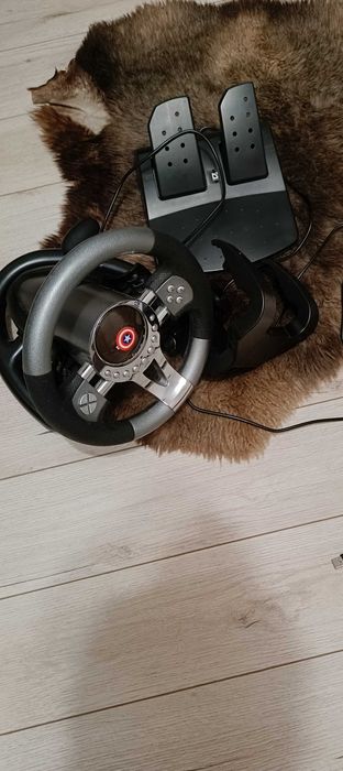Волан с педали и джойстик