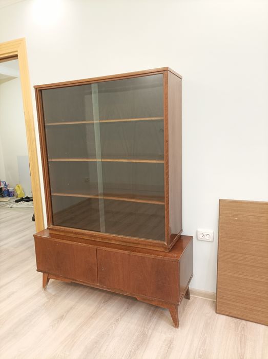 Сервант для посуды