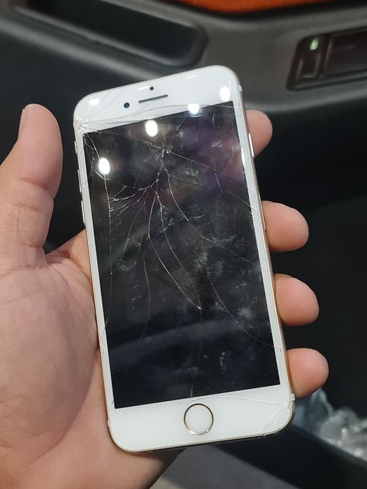 IPhone 7 на запчасти