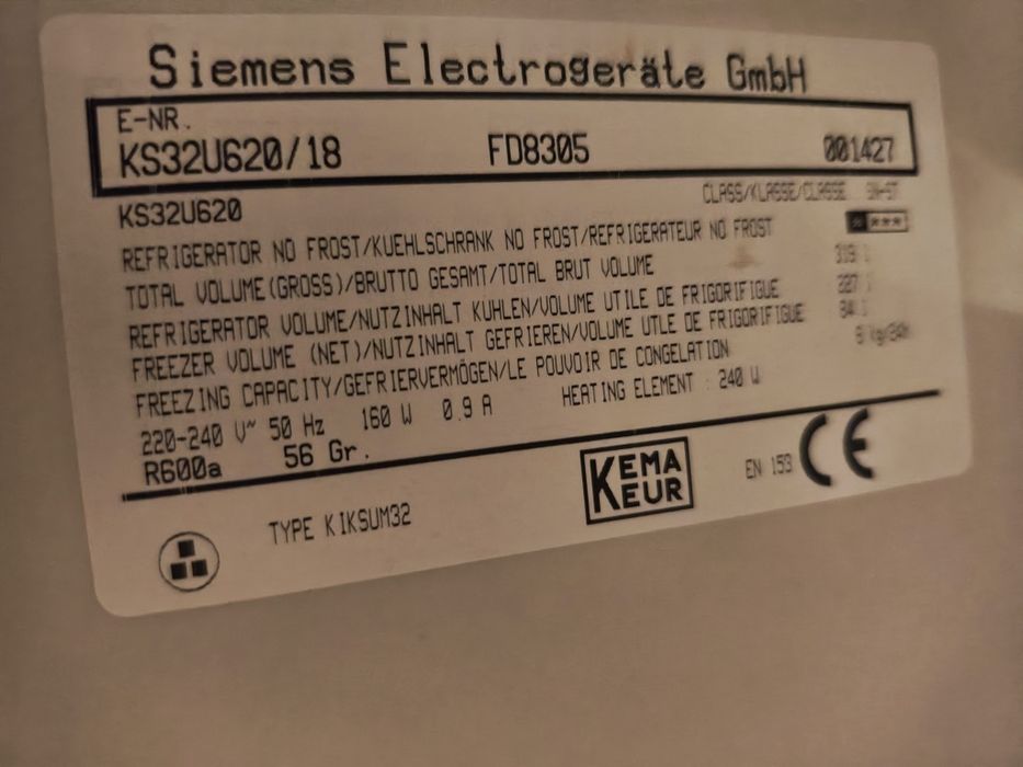 Холодильник Siemens
