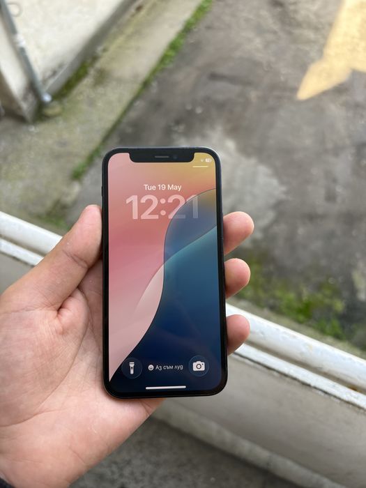Iphone 12mini черен