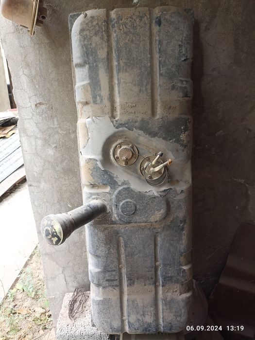 Бензобак УАЗ буханка, без бензонасоса