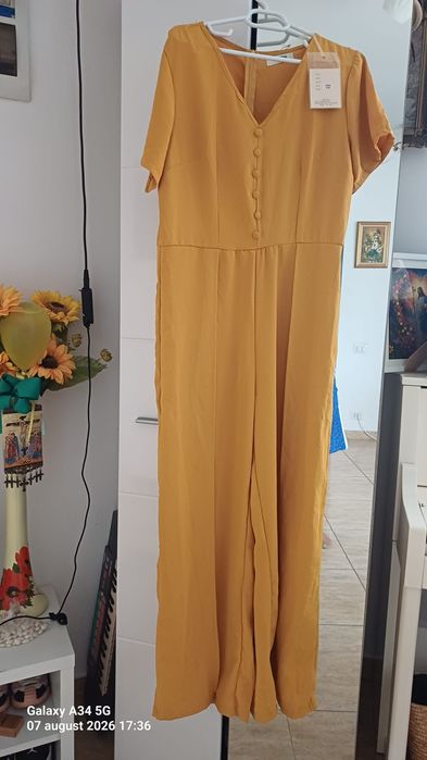Salopeta cu mânecă scurta