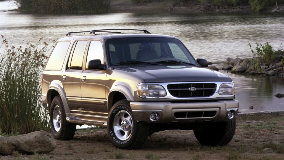 Автозапчасти на Ford Explorer Форд Эксплорер