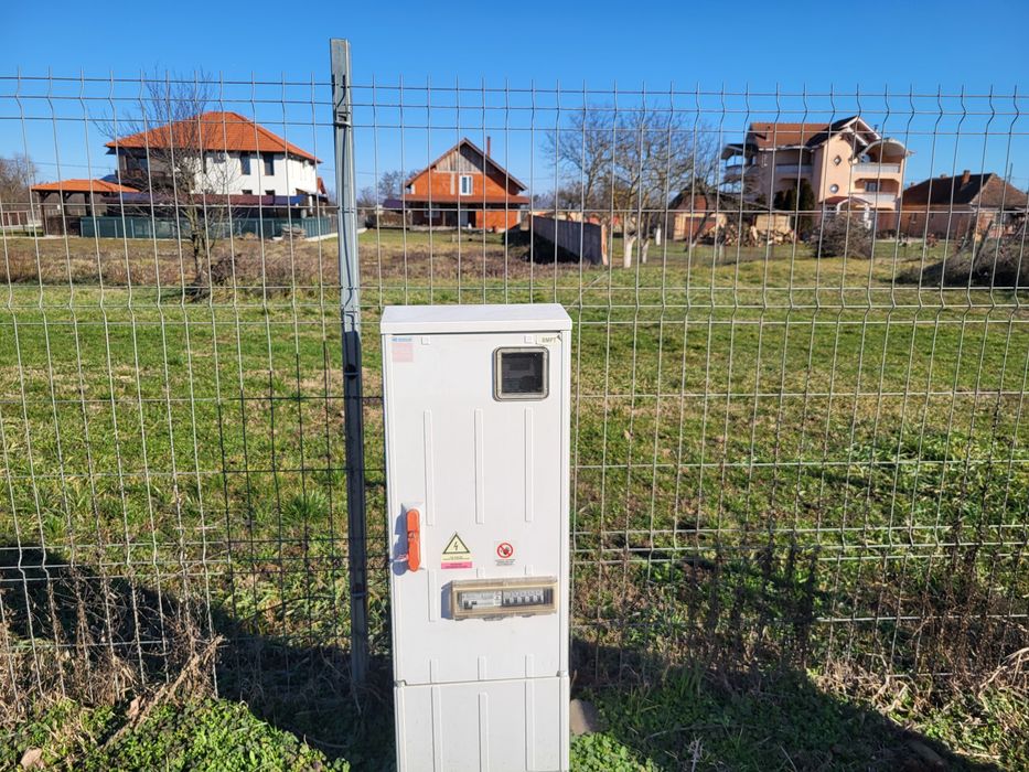 Teren intravilan de vânzare