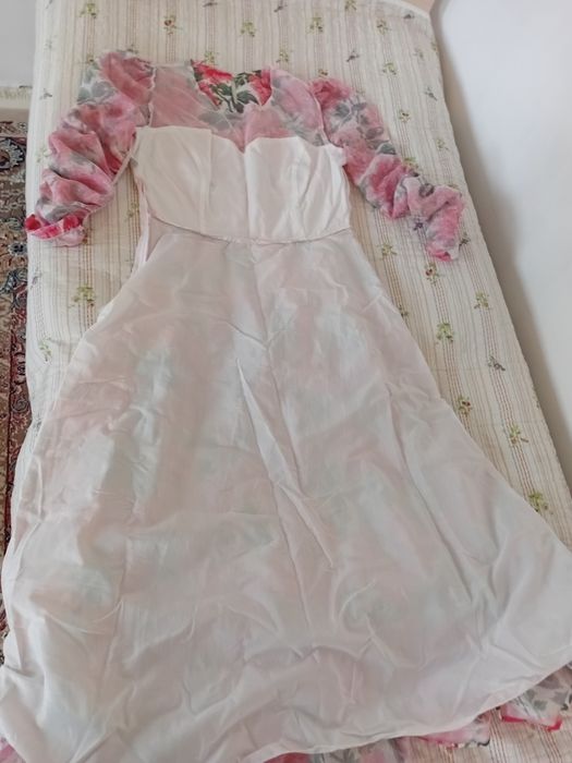 Продается красивое пышное платье