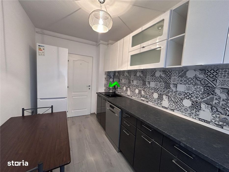 Apartament de inchiriat 3 camere 2 bai Sibiu Strand