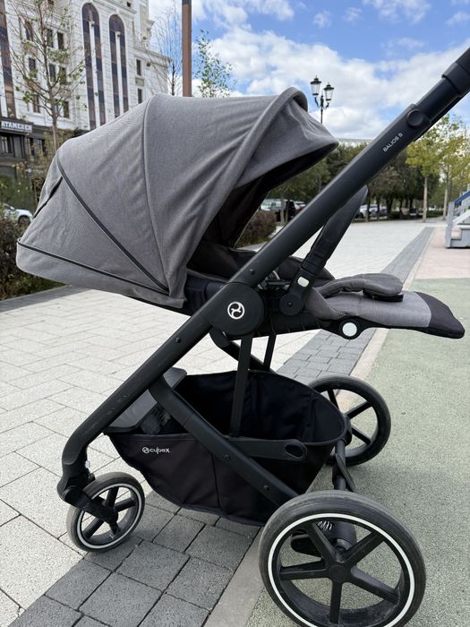 Продам коляску cybex bailos s