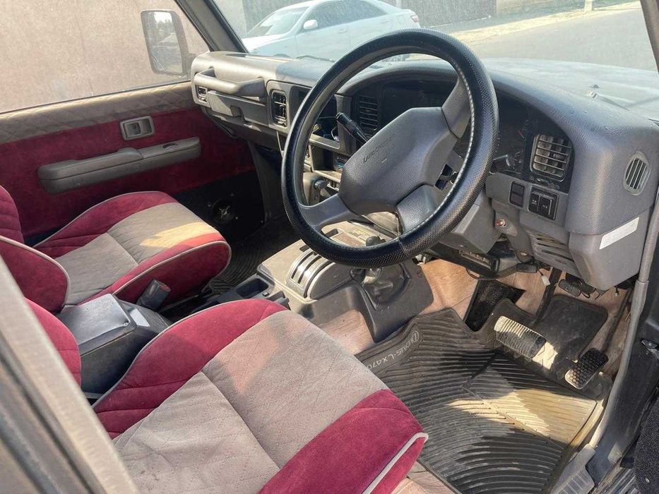 Продам Toyota Land Cruiser Prado 78