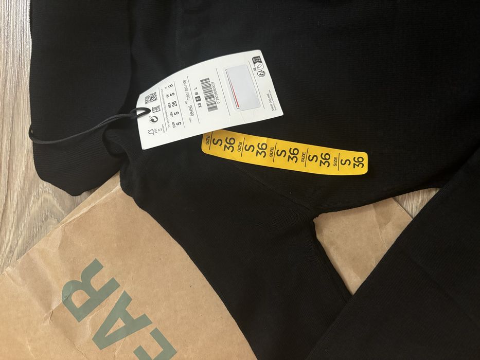 Чисто нова Черна рокля