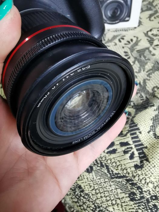 Camera foto /video digitala cu 64mp