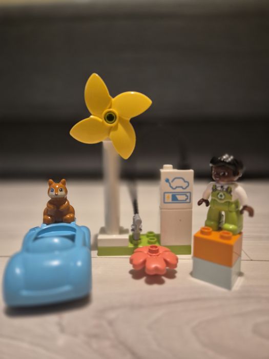 Lego duplo set mașina electrica