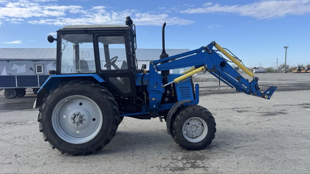 Продам Трактор Беларус 892