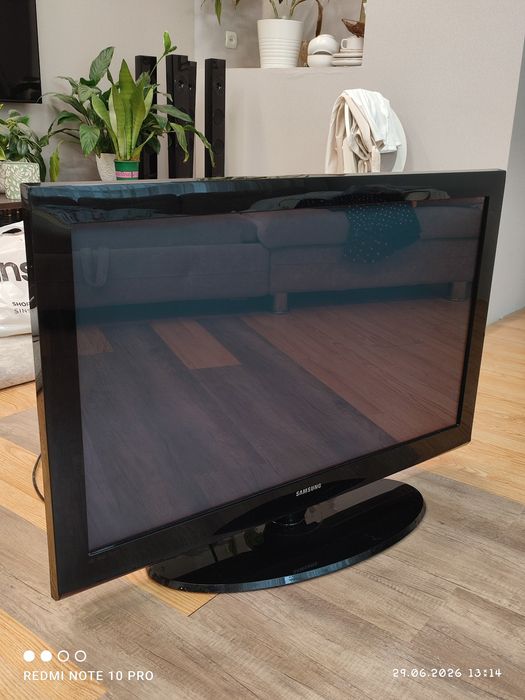 Продам телевизор Samsung