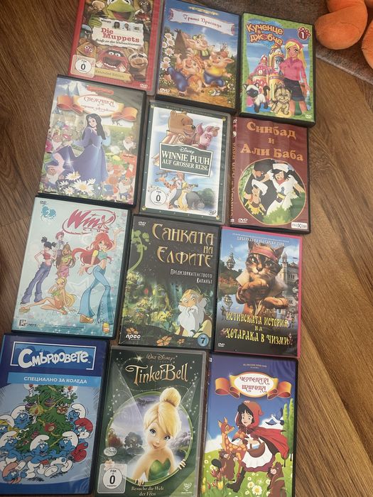 Колекция дискове с детски филмчета