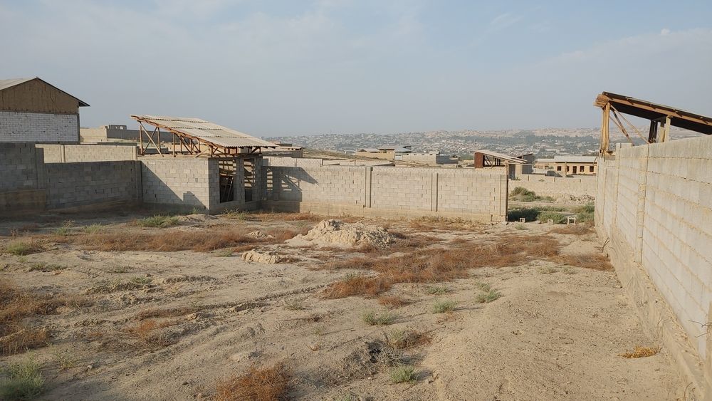 Xovli sotiladi srochna